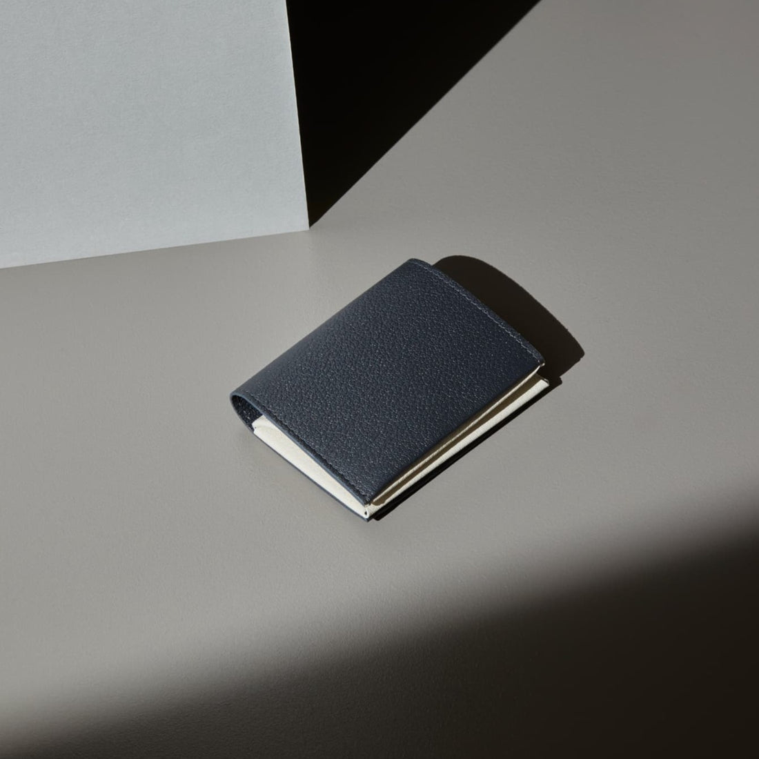 MOLINI Bifold Compact Wallet
