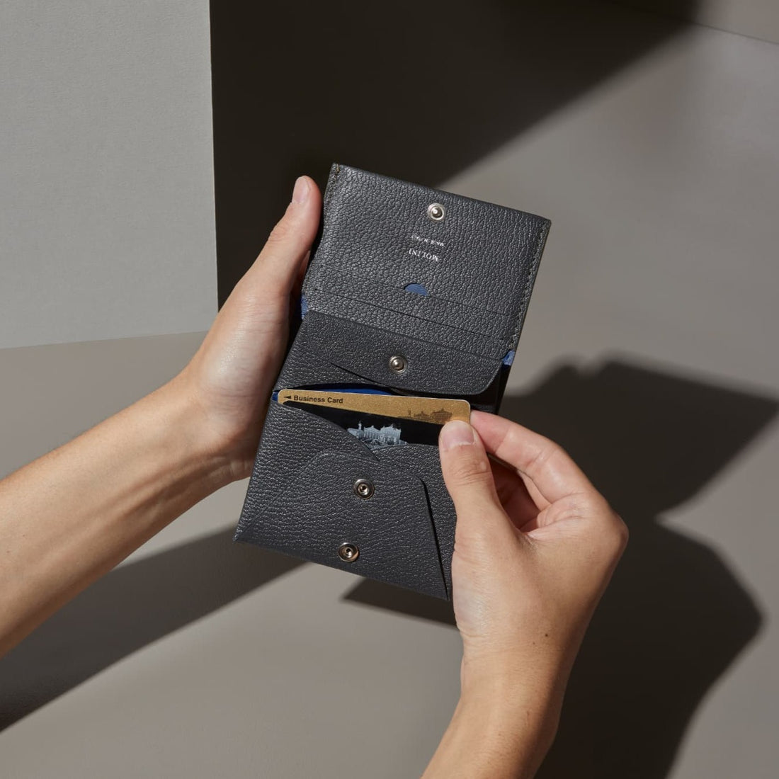 MOLINI Bifold Compact Wallet
