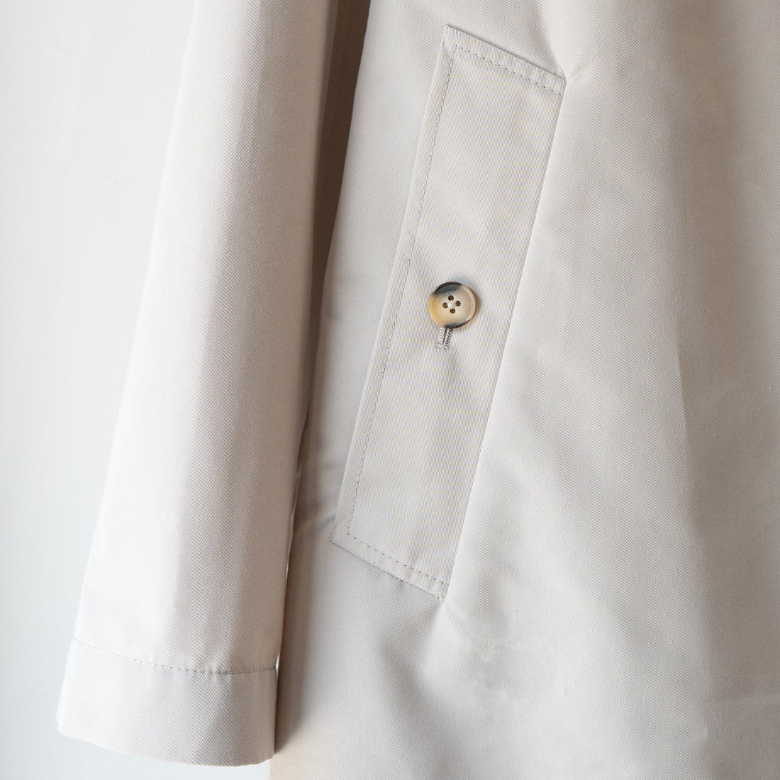 EIDUM/ LooseCoat/BE01S