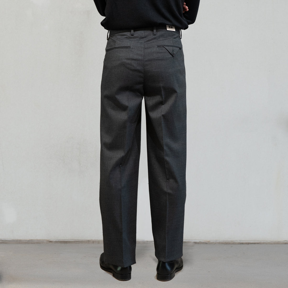 BRIGLIA/MARGUTTAS 1P Mix Serge/ Charcoal Gray