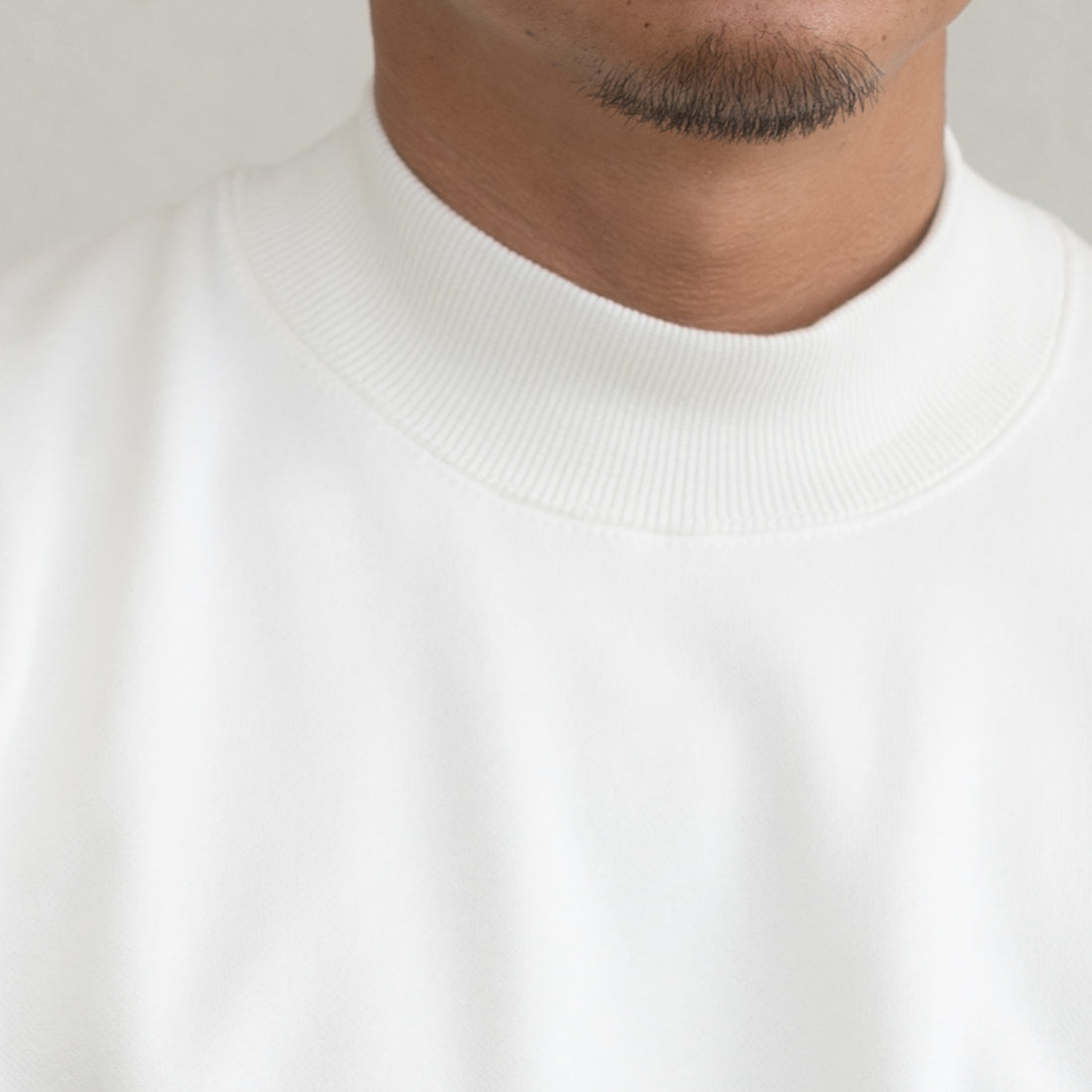 WEARLNESS/Cotton Silk Mock Neck Sweat/White