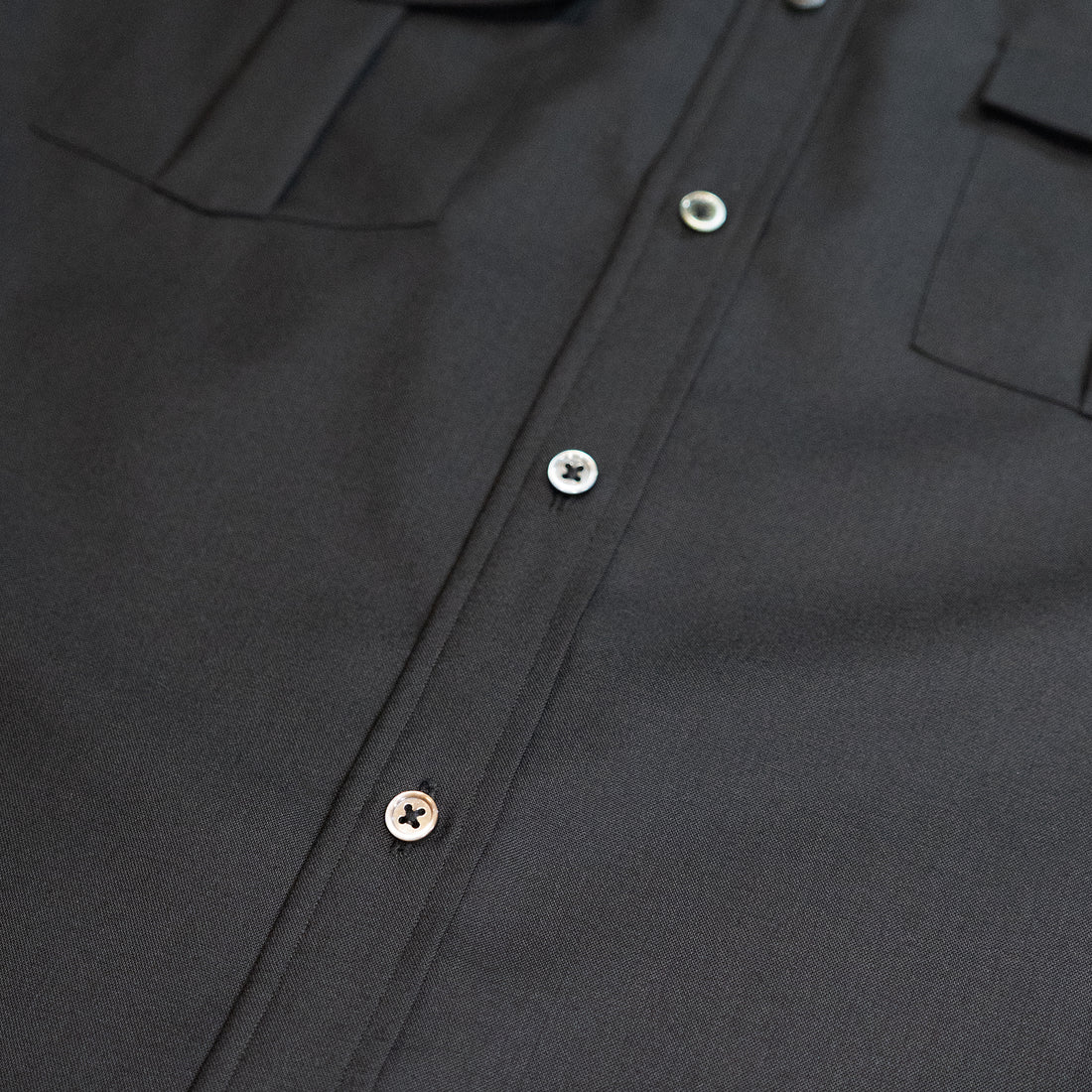 WEARLNESS/Double Pocket Wool Shirt/Black