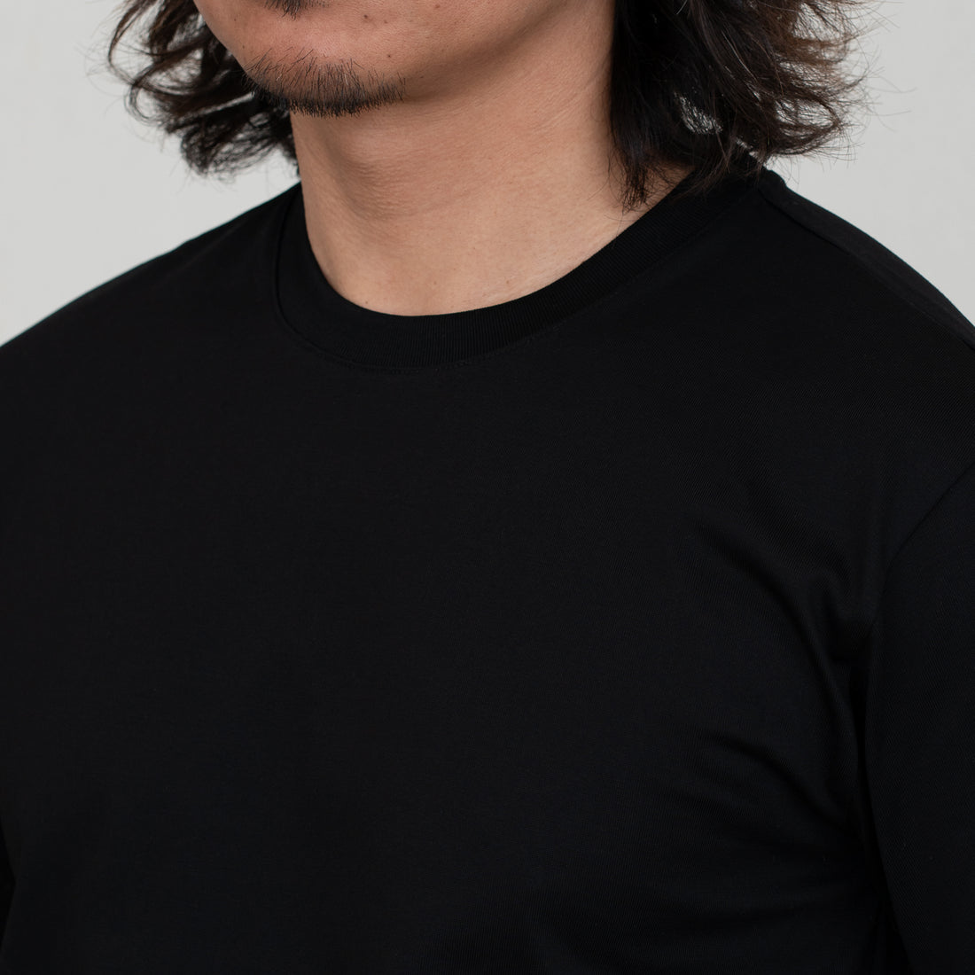 WEARLNESS/Fulfilled Dress T-shirts/ Black