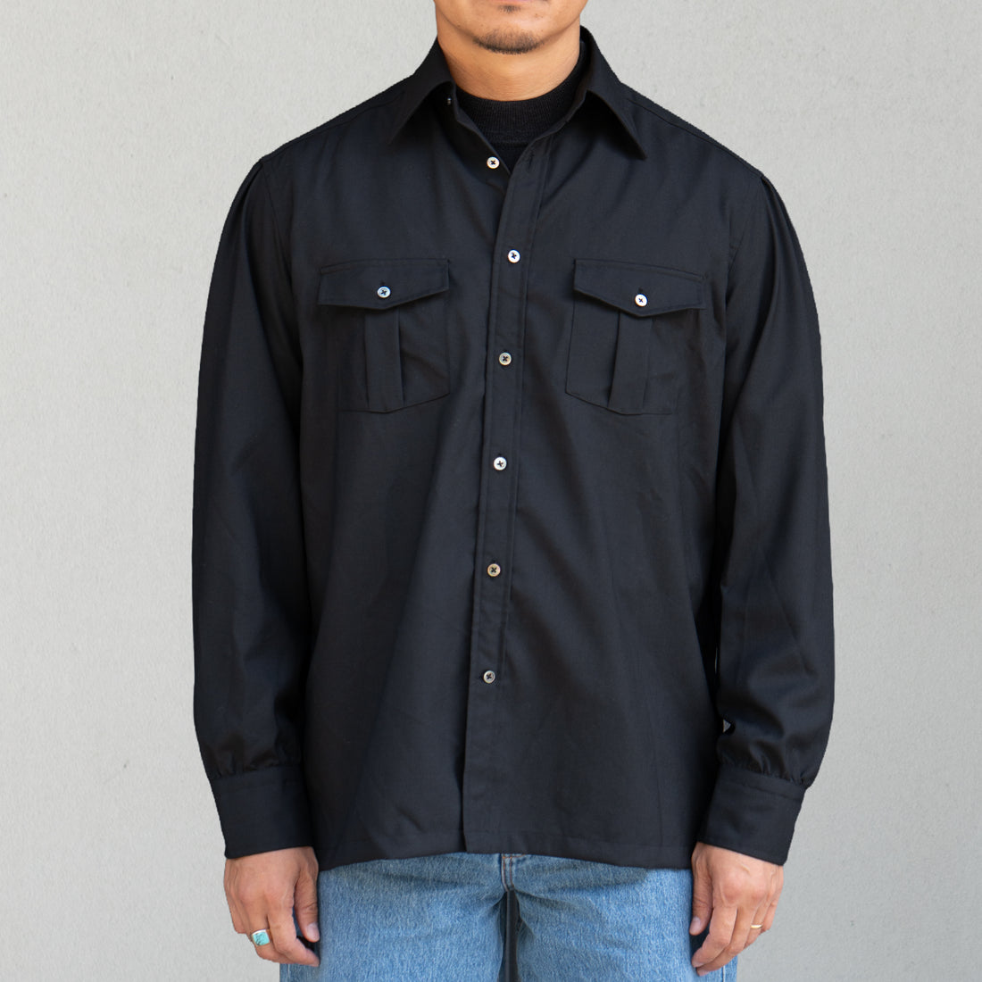 WEARLNESS/Double Pocket Wool Shirt/Black