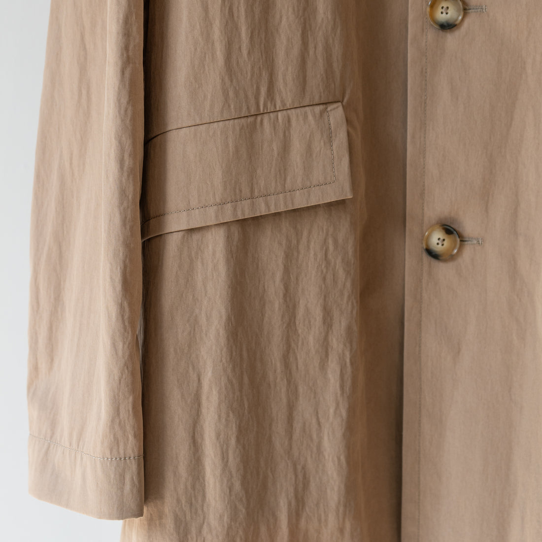 EIDUM/CarCoat/BE10S