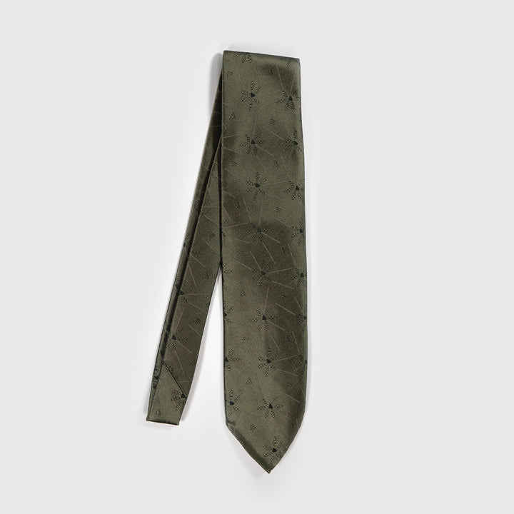 seven fold  tie