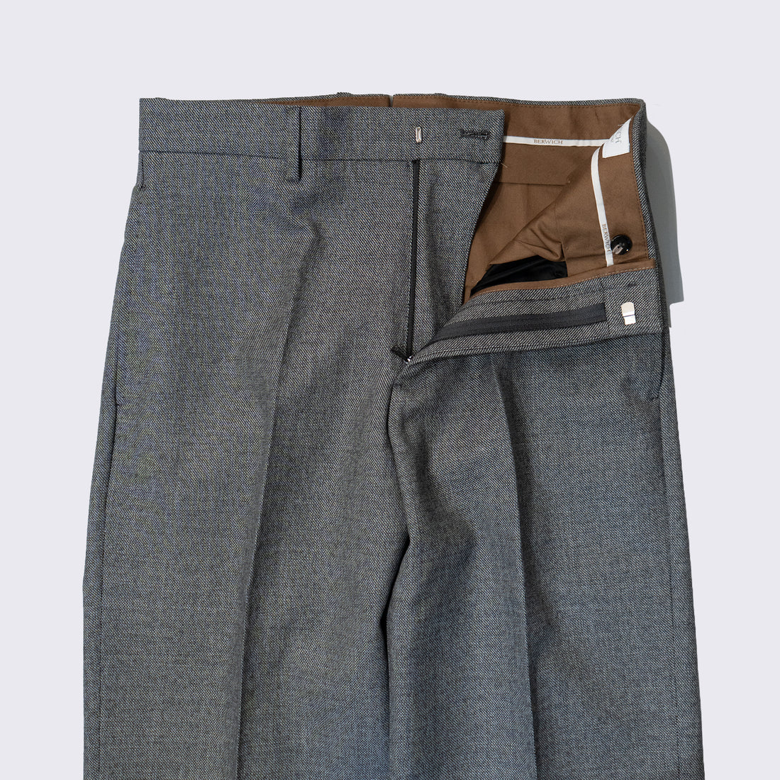 BERWICH/LUCANO LONG/High twist Wool Grey