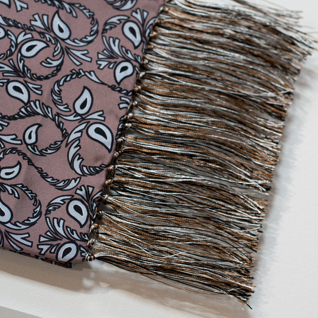 SEVENFOLD/Paisley Print Scarf /Dark pink