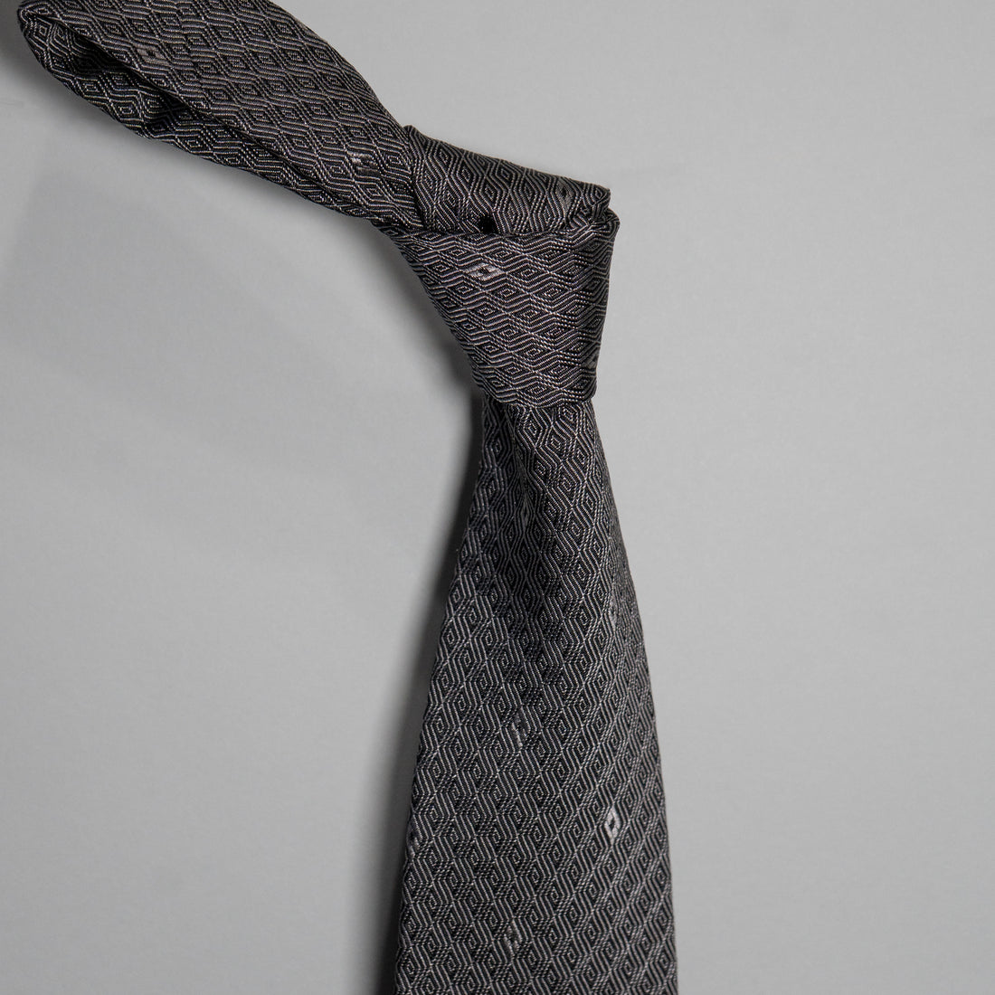 SEVEN FOLD/20201/Monotone Jacquard