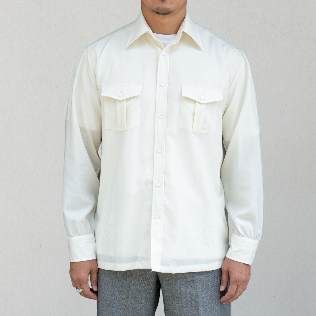 WEARLNESS/Double Pocket Wool Shirt/White