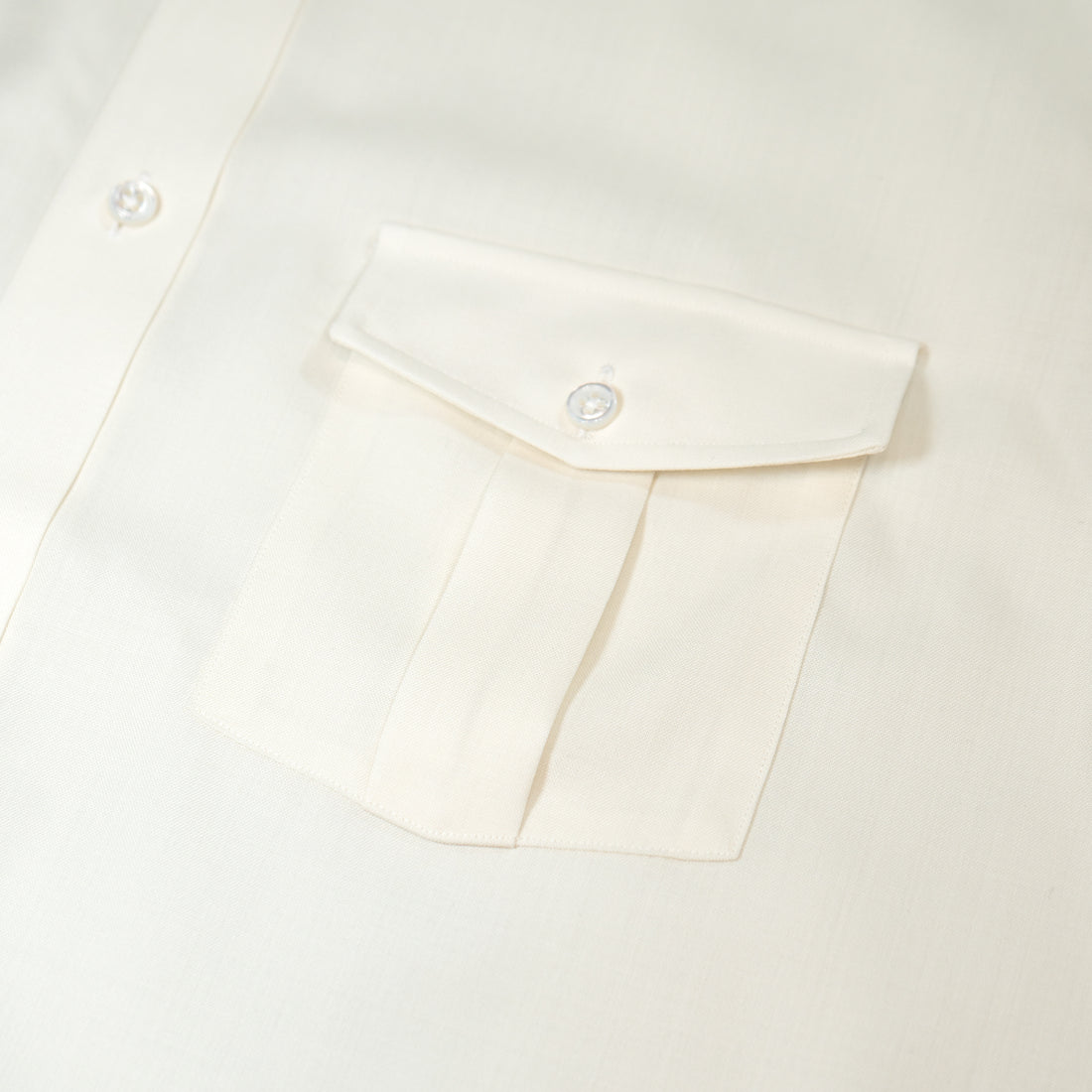 WEARLNESS/Double Pocket Wool Shirt/White