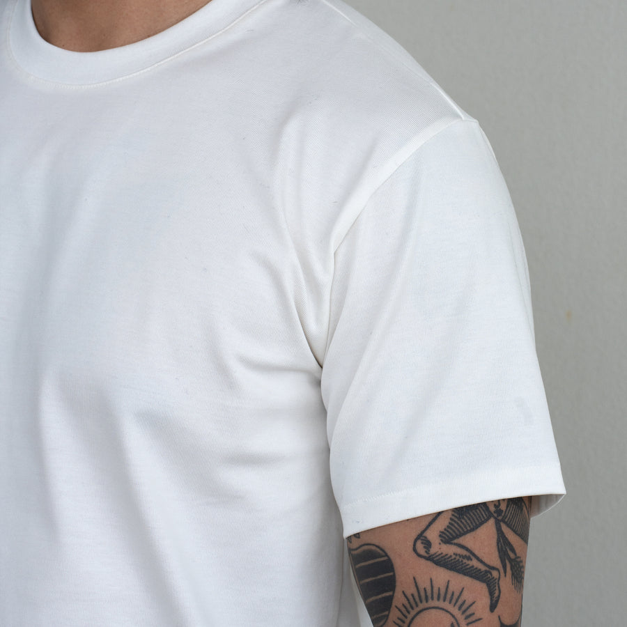 WEARLNESS/Fulfilled Dress T-Shirts/White